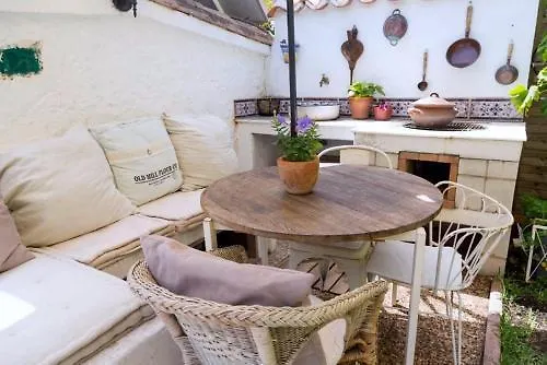 At Home In Malaga Stay & Solo Travellers Rincón de la Victoria Bed & Breakfast